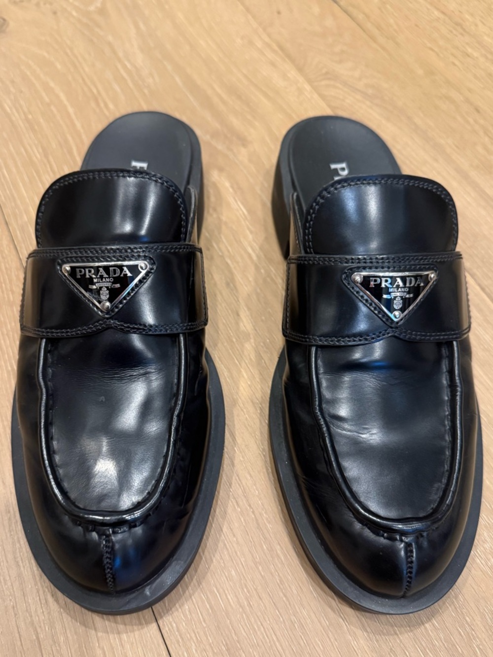 Prada Black Spazzolato Leather Slip On Loafer - size 39.5 - Picture 2 of 8